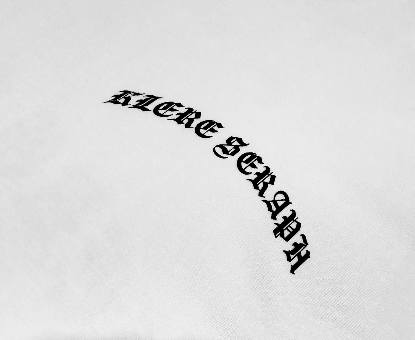 OLD ENGLISH T-SHIRT